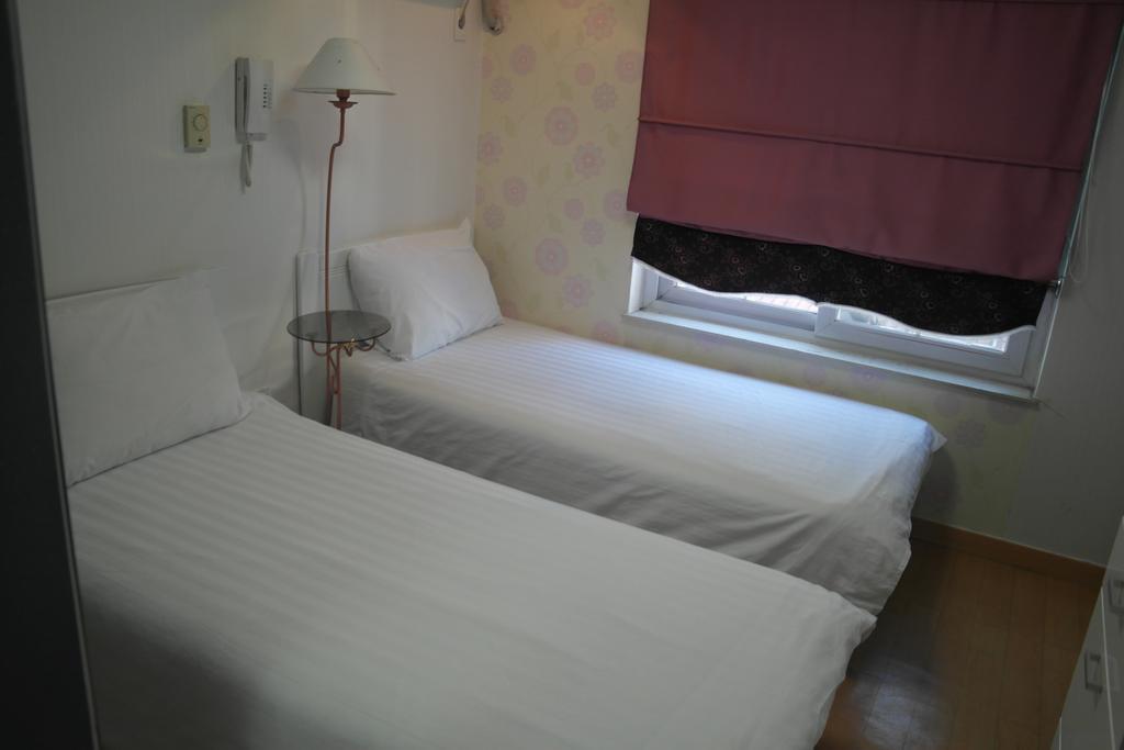 Apartment Hoegi Coop Seoul