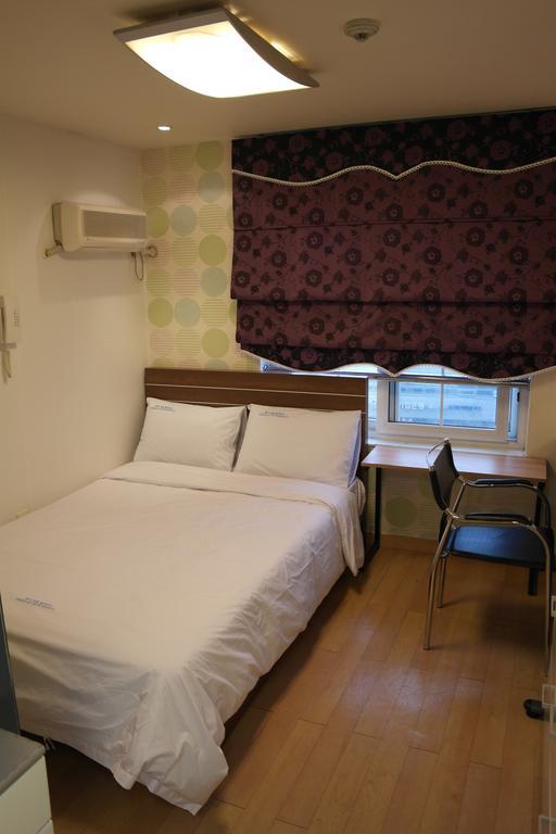 Hoegi Coop Apartment *