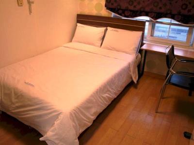 Apartment Hoegi Coop Seoul